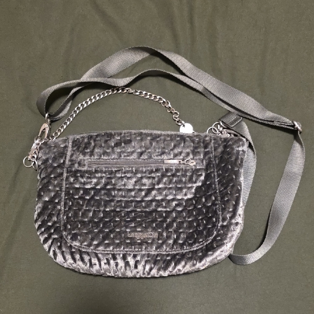 Baggalini Cresent Shoulder Bag Crushed Velvet EUC